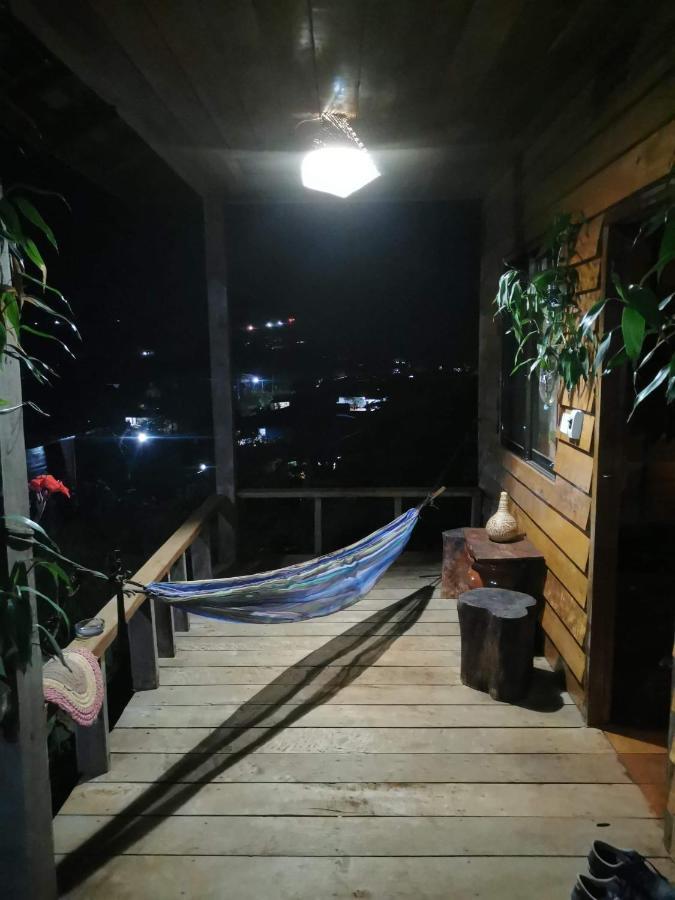 Familyhouse & Trekking Apartment Banlung Exterior photo